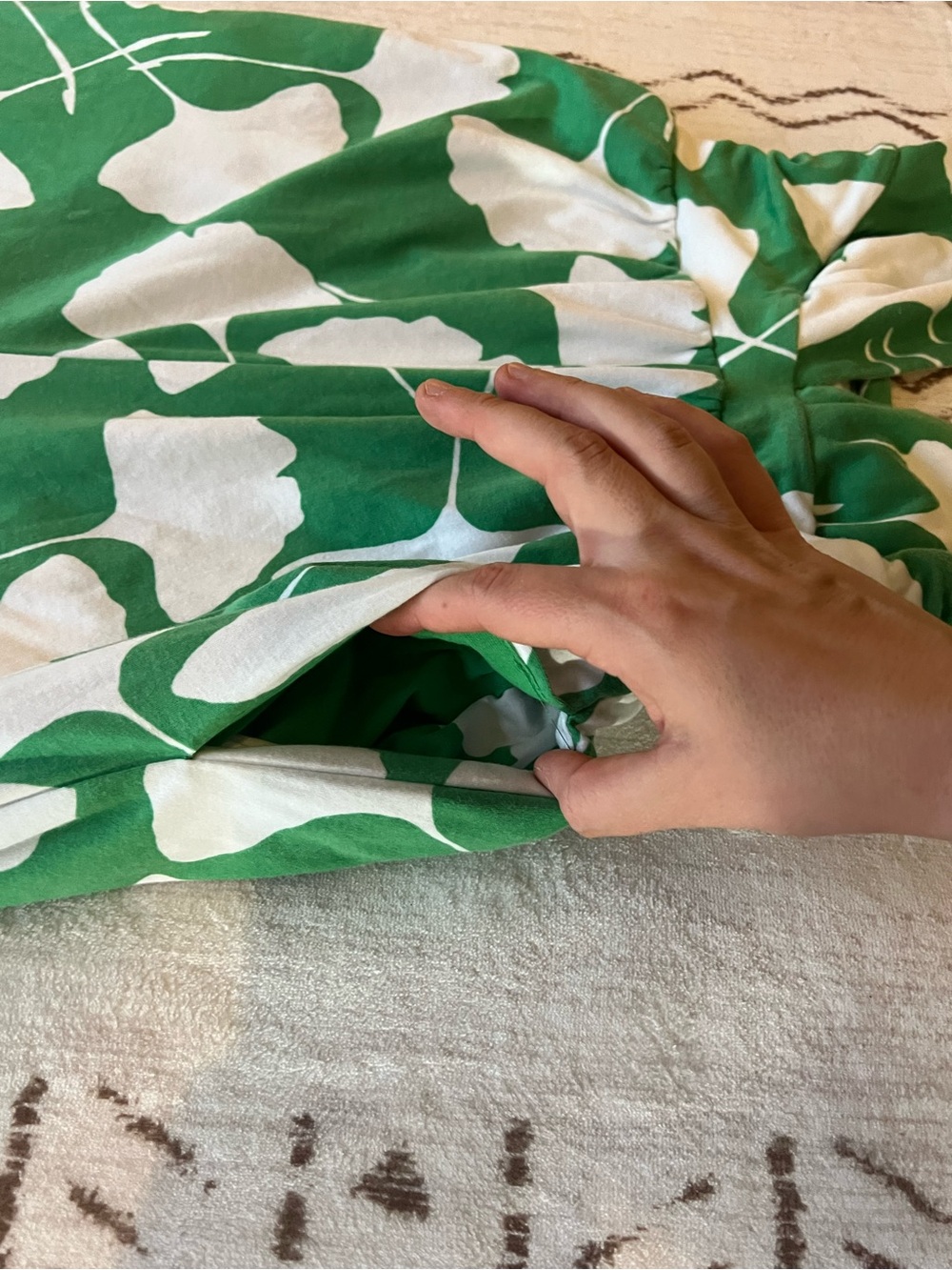 Diane Von Furstenberg Green White Halter Wide Leg Jumpsuit XS Designer Luxury - Picture 6 of 7